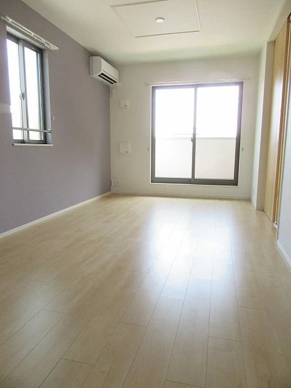 ブライト安芸 B棟