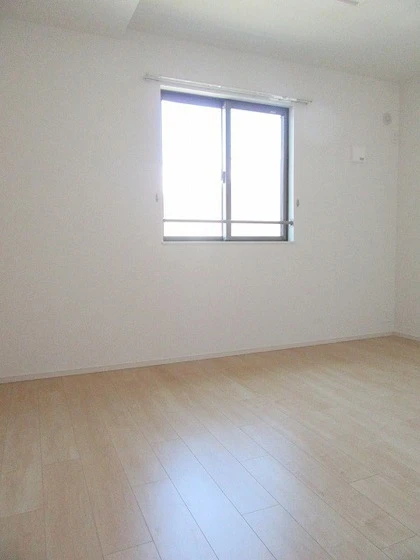 ブライト安芸 B棟