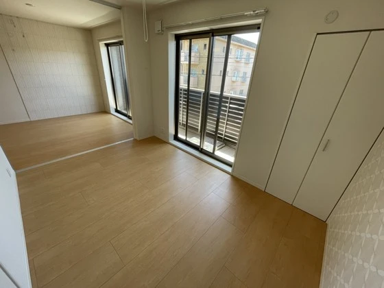 ラフィーネ高須