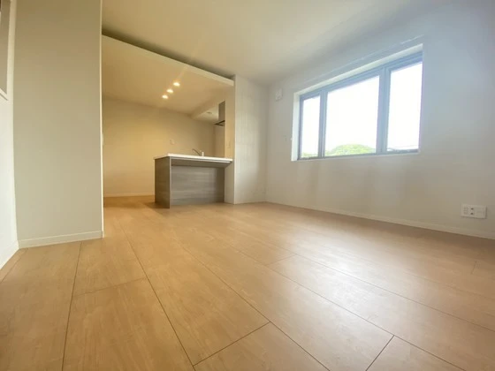 ラフィーネ高須