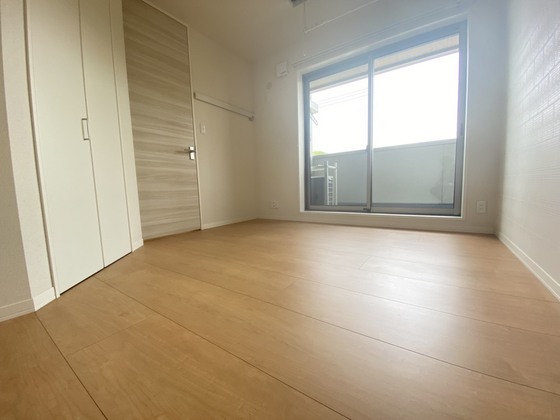 ラフィーネ高須