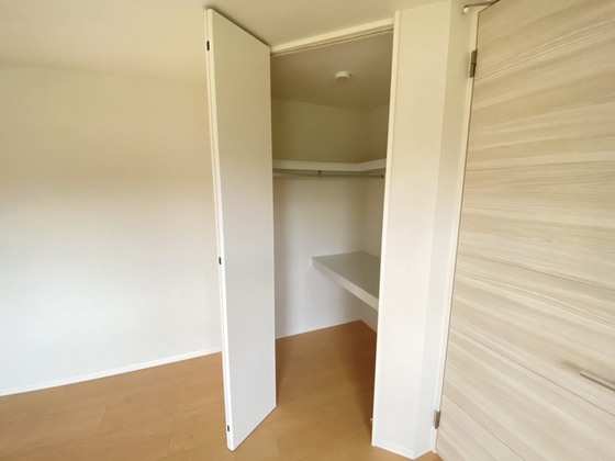 ラフィーネ高須