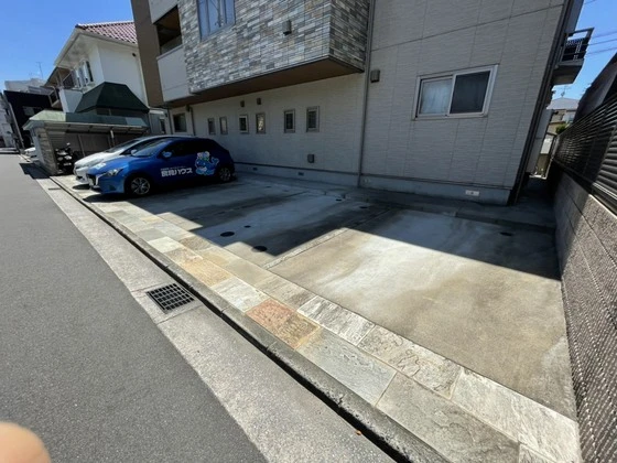 ラフィーネ高須