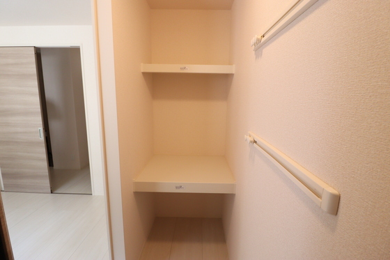 ヴェールビレッジ三戸