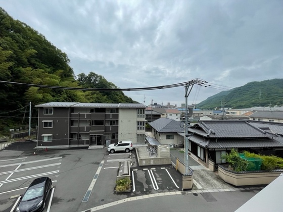 ヴェールビレッジ三戸