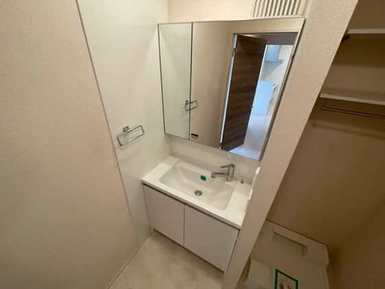 ヴェールビレッジ三戸