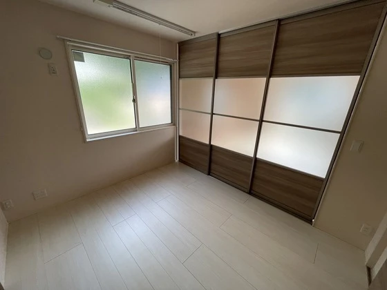 ヴェールビレッジ三戸