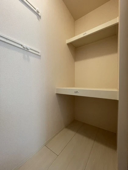 ヴェールビレッジ三戸