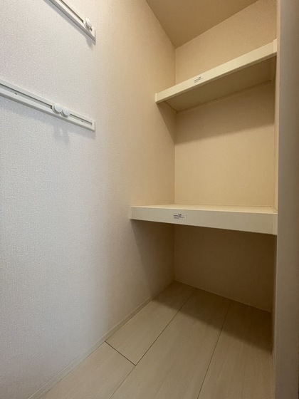 ヴェールビレッジ三戸