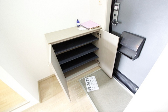 シーソン城泉 A棟