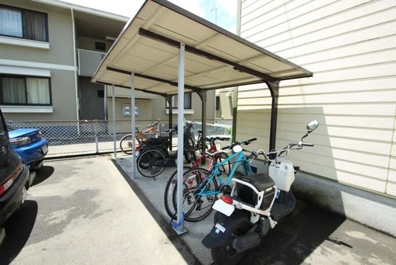 プレジール久保