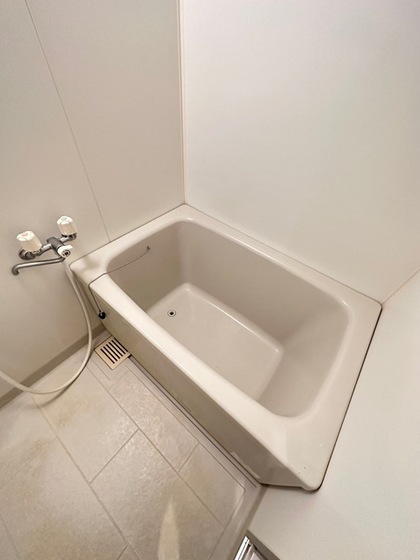 コウゴ・リヨービル