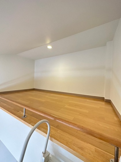 コウゴ・リヨービル