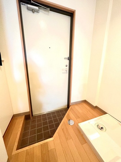 コウゴ・リヨービル