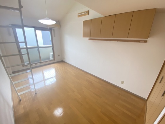 コウゴ・リヨービル