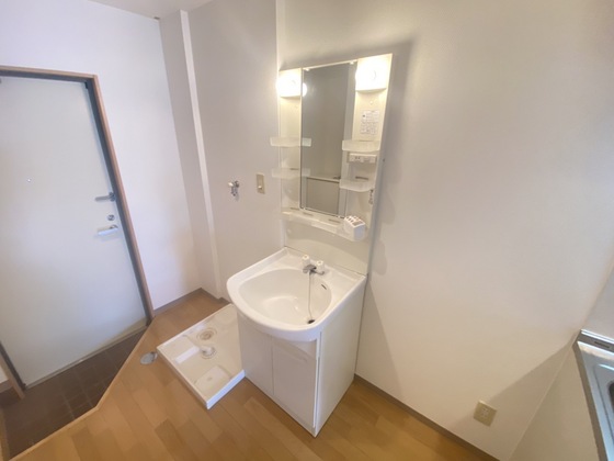 コウゴ・リヨービル