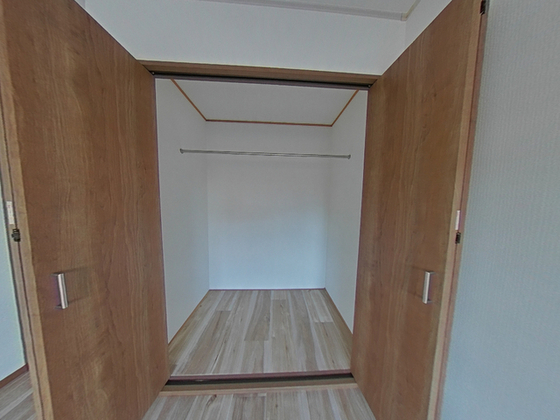 サニーコート山村