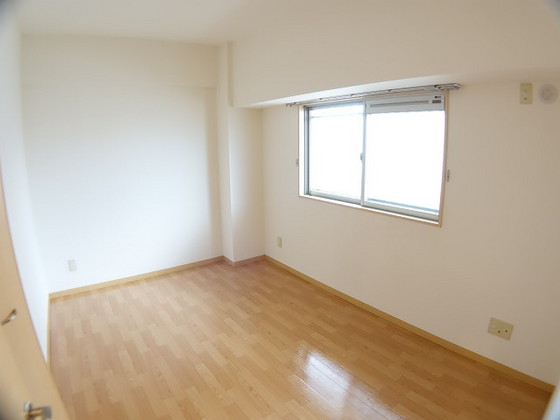 プレジール奥田