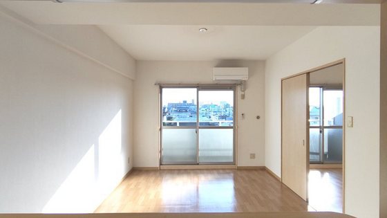 プレジール奥田