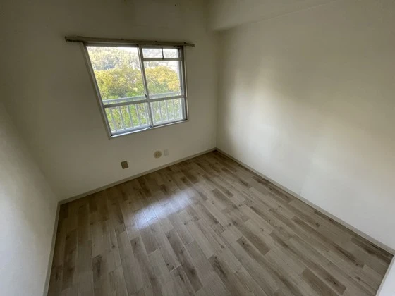 鈴が峰第5団地 4号棟