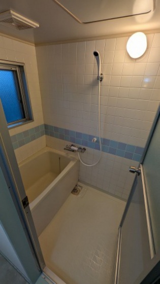 ロイヤル石田A棟