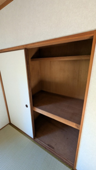 ロイヤル石田A棟