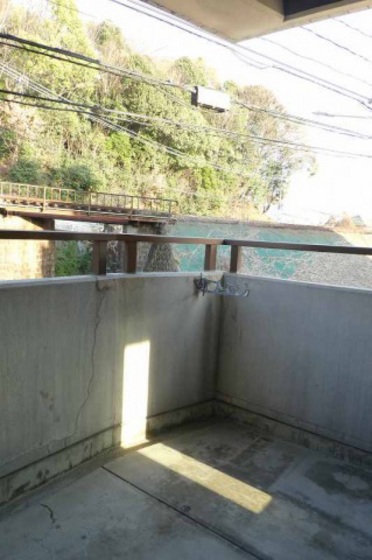 ロイヤル石田A棟