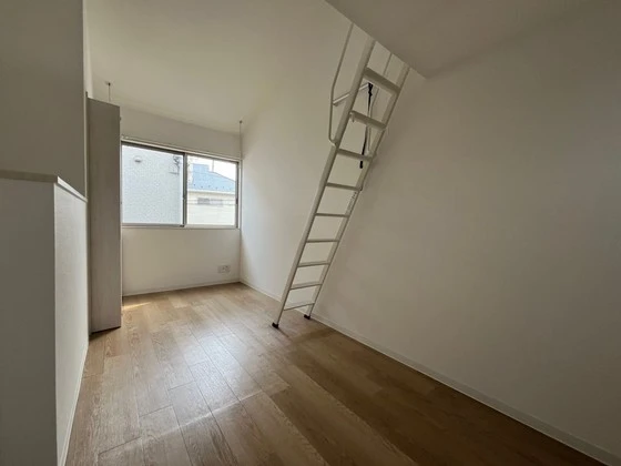 CASA COZY コイン通り(カーサコージー)