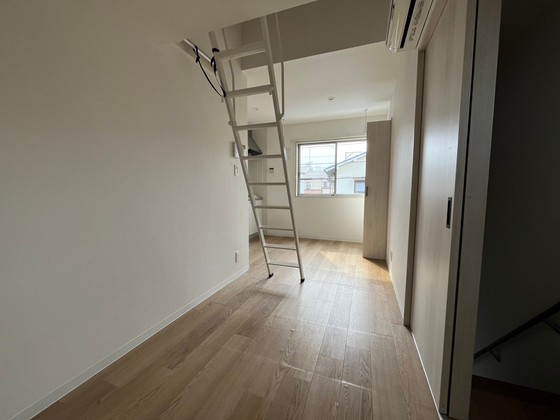 CASA COZY コイン通り(カーサコージー)