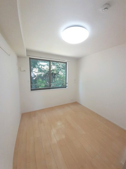 ウエスト・パル