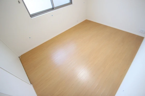 ティユール西市