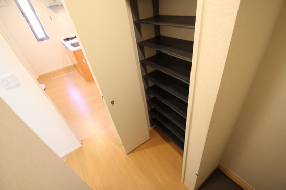 ティユール西市