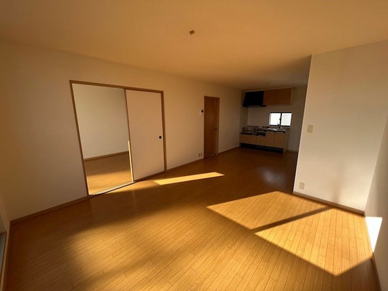 パインパレス G