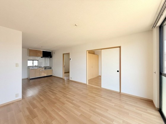 パインパレス G