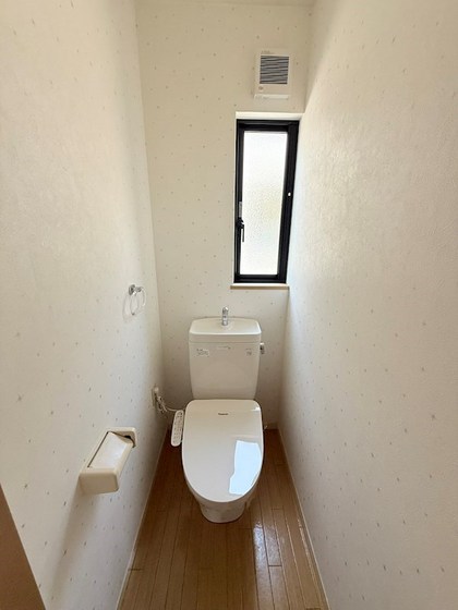 パインパレス G