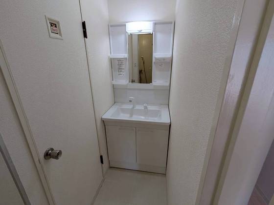 南観音プラウズ