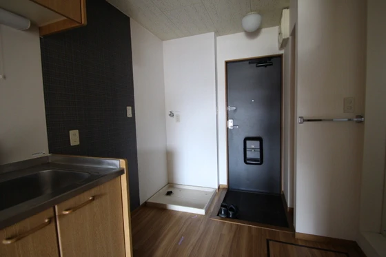 コスモス・インハイツ B