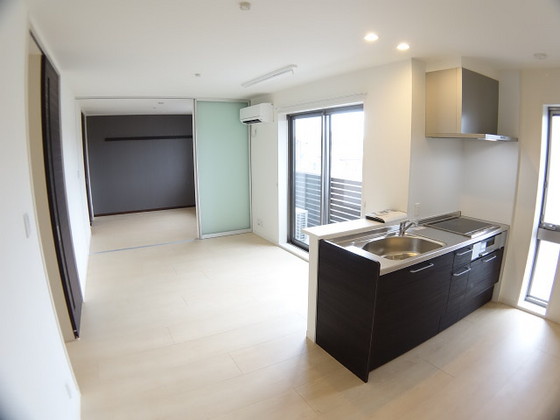 ヴィーナスコート西崎