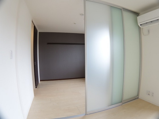 ヴィーナスコート西崎