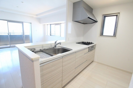 ロイヤルガーデン富田町