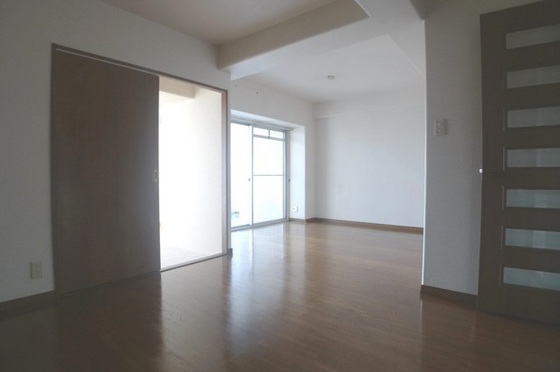 サーパス東古松