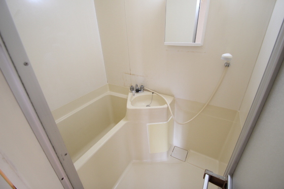 ドミ・アゼリア B