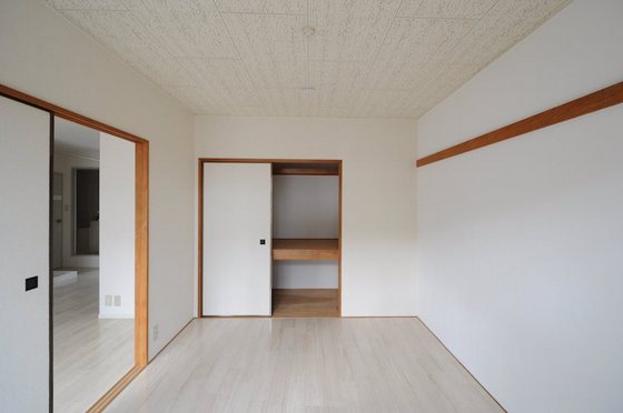 ドミ・アゼリア B