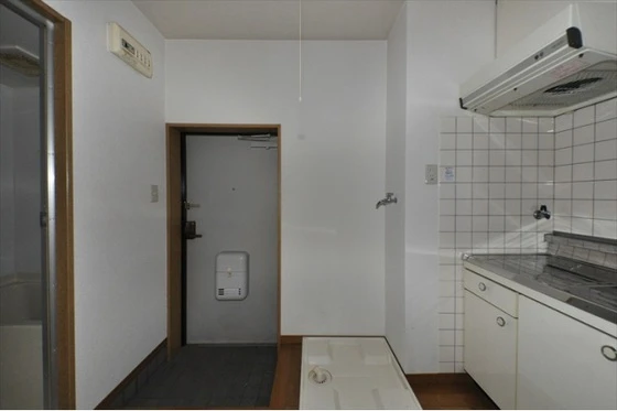 サンパレス弓之町