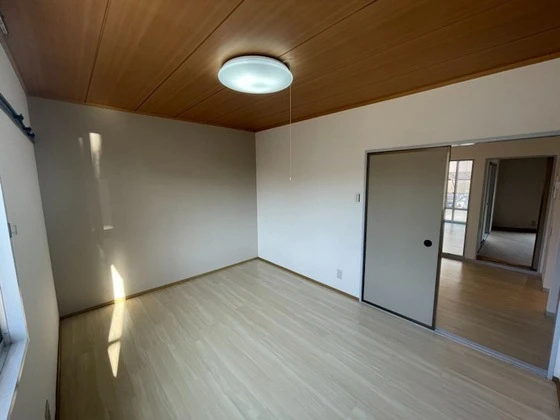 リベルテひらたA棟