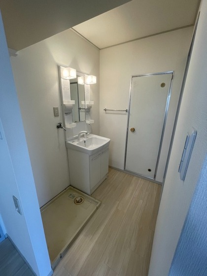 リベルテひらたA棟