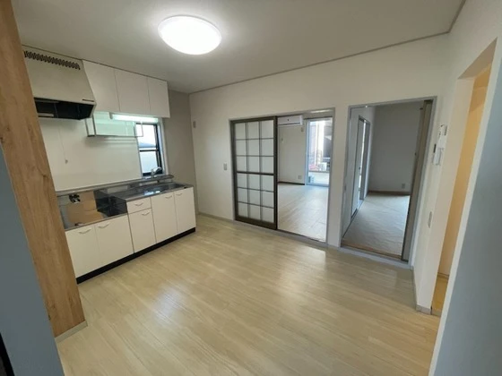 リベルテひらたA棟