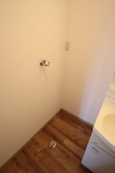 コーポラス西本 A棟