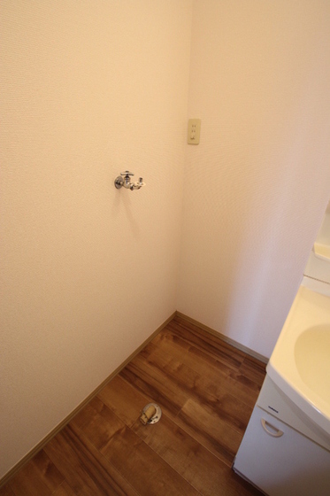 コーポラス西本 A棟