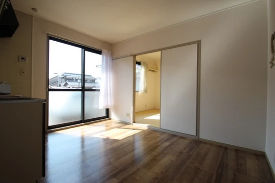 コーポラス西本 A棟